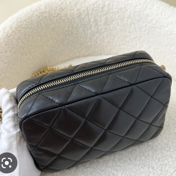 CHANEL 22K Lambskin Camera Case NWT - Picture 11 of 16
